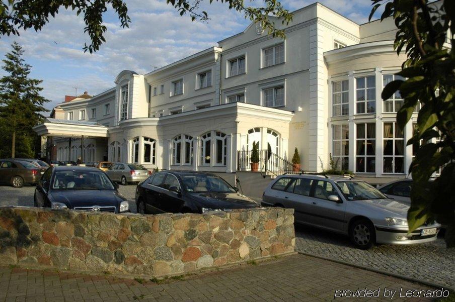 Hotel Lubicz Ustka Exterior photo